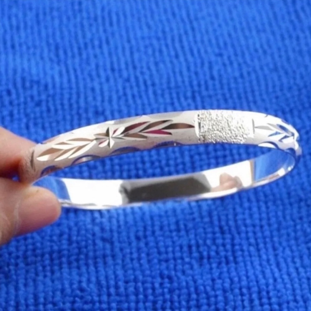 925 Stamped SS 7” Bangle Bracelet